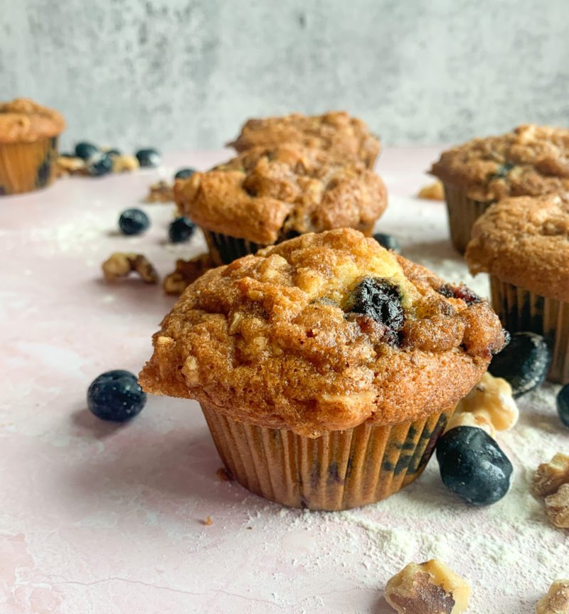 Blueberry Muffins with Crunchy Streusel Topping
